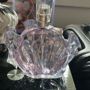 Ariana grande REM perfume